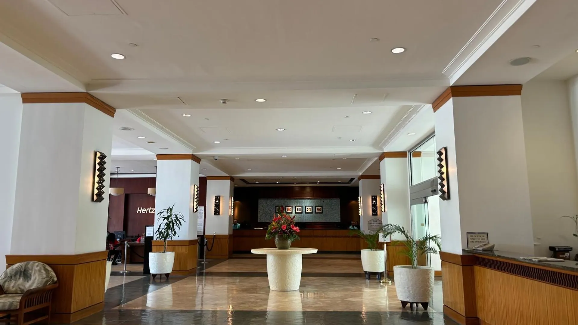 Ilikai Apt 308 - Spacious Studio With Stunning Ocean & Harbor Views Honolulu United States