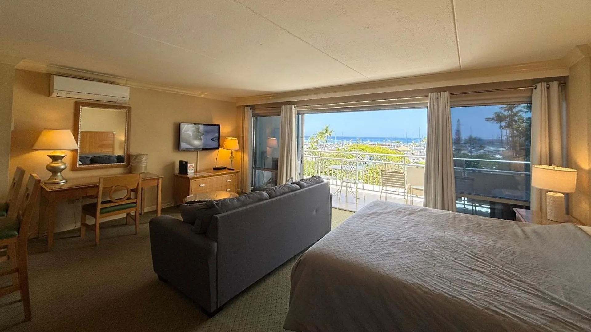 Ilikai Apt 308 - Spacious Studio With Stunning Ocean & Harbor Views Honolulu 0*,